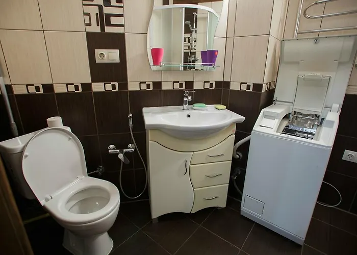 On Ogiyenko Street Λβιβ