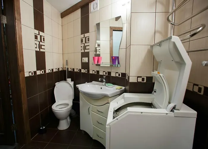 On Ogiyenko Street Λβιβ