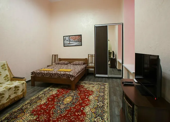 Apartment On Ogiyenko Street *